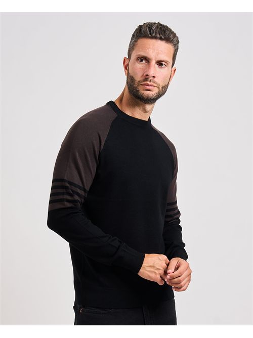 Pull Richmond X pour homme avec rayures sur les manches RICHMOND X | UMA25055MABLACK